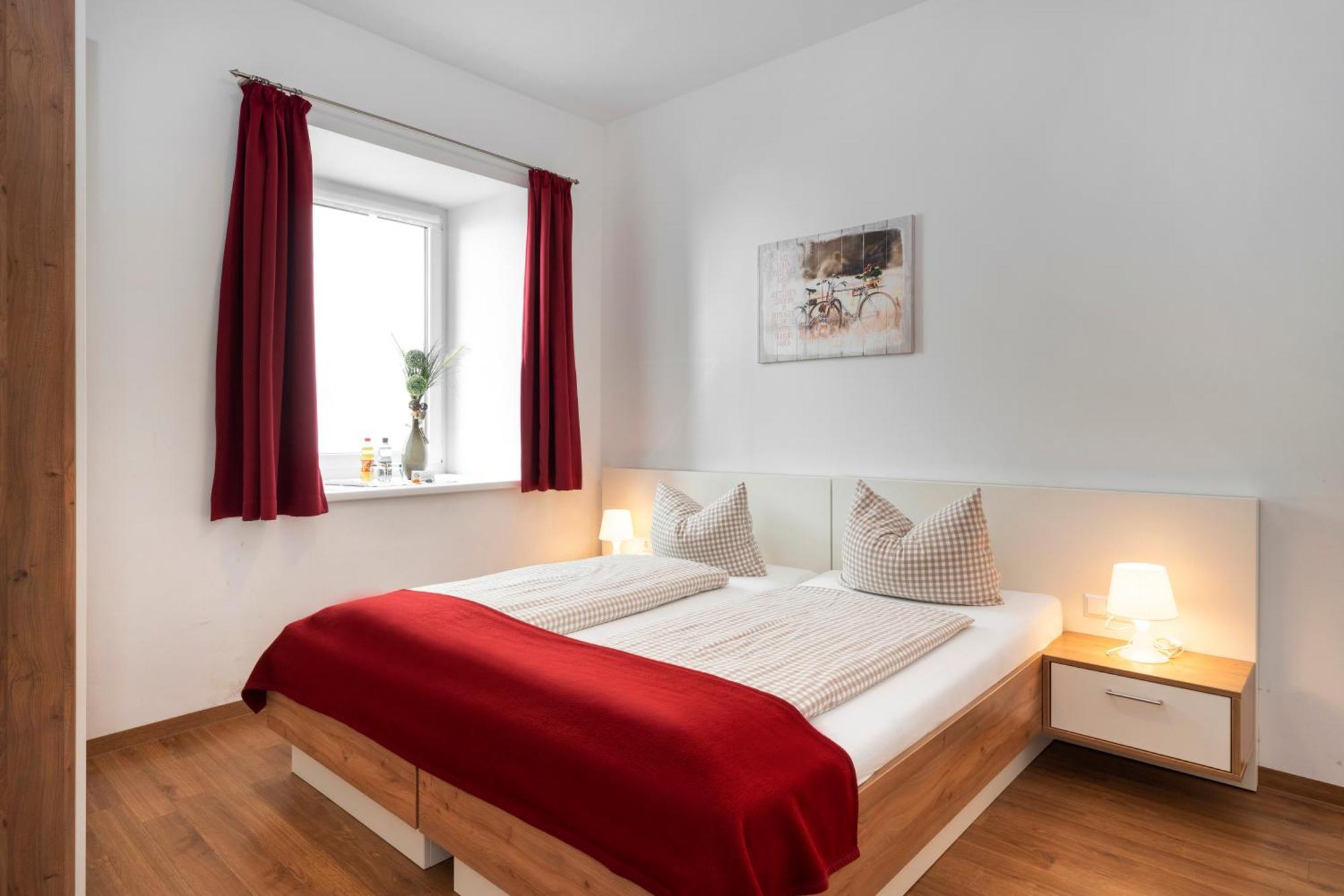 Pension Gschaider Payerbach Exterior photo