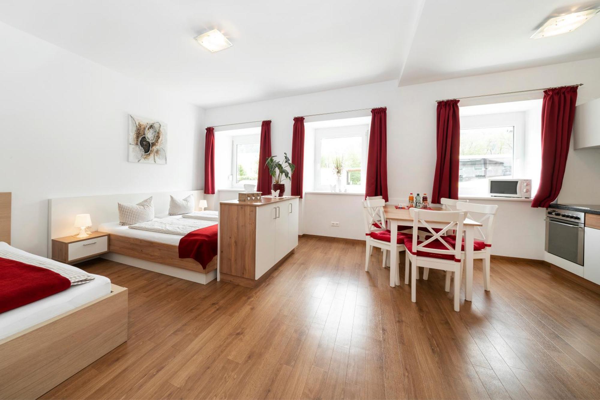 Pension Gschaider Payerbach Exterior photo